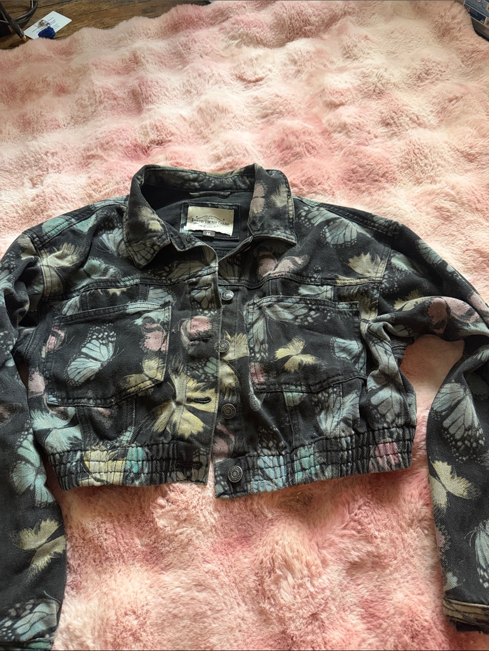 Cropped Butterfly Print Denim Jacket - Multicolor on Black